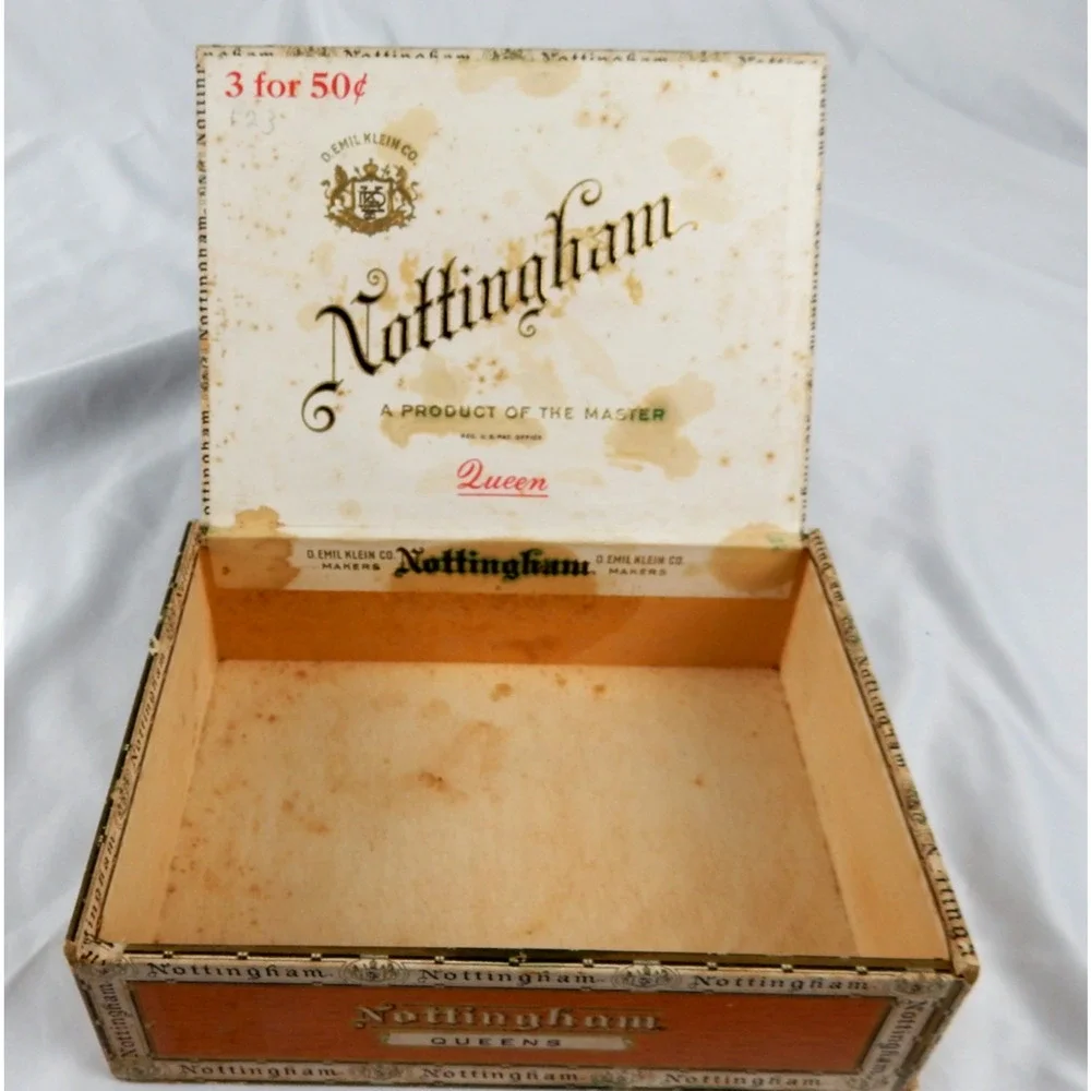 Vintage Nottingham Queens Cigar Box D Emil Klein Co Wood 1930s-40s